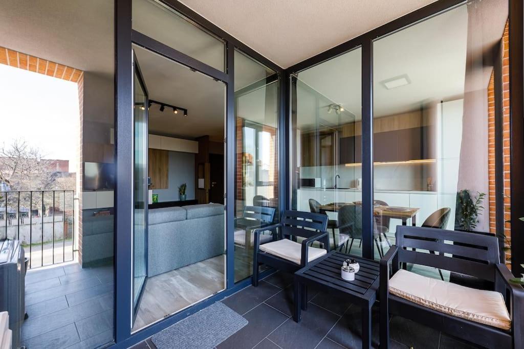 Luxury Apt. Near River & Parking Timisoara Luaran gambar